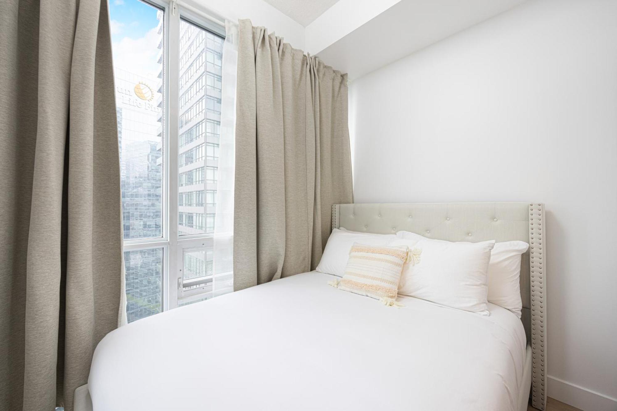 Newly Renovated Cozy Condo/Union Station Toronto Luaran gambar